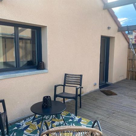 Loft Avec Terrasse Pour 4 Pers A 3Km Du Circuit Avec Garage Au Calme Apartment Le Mans Exterior photo